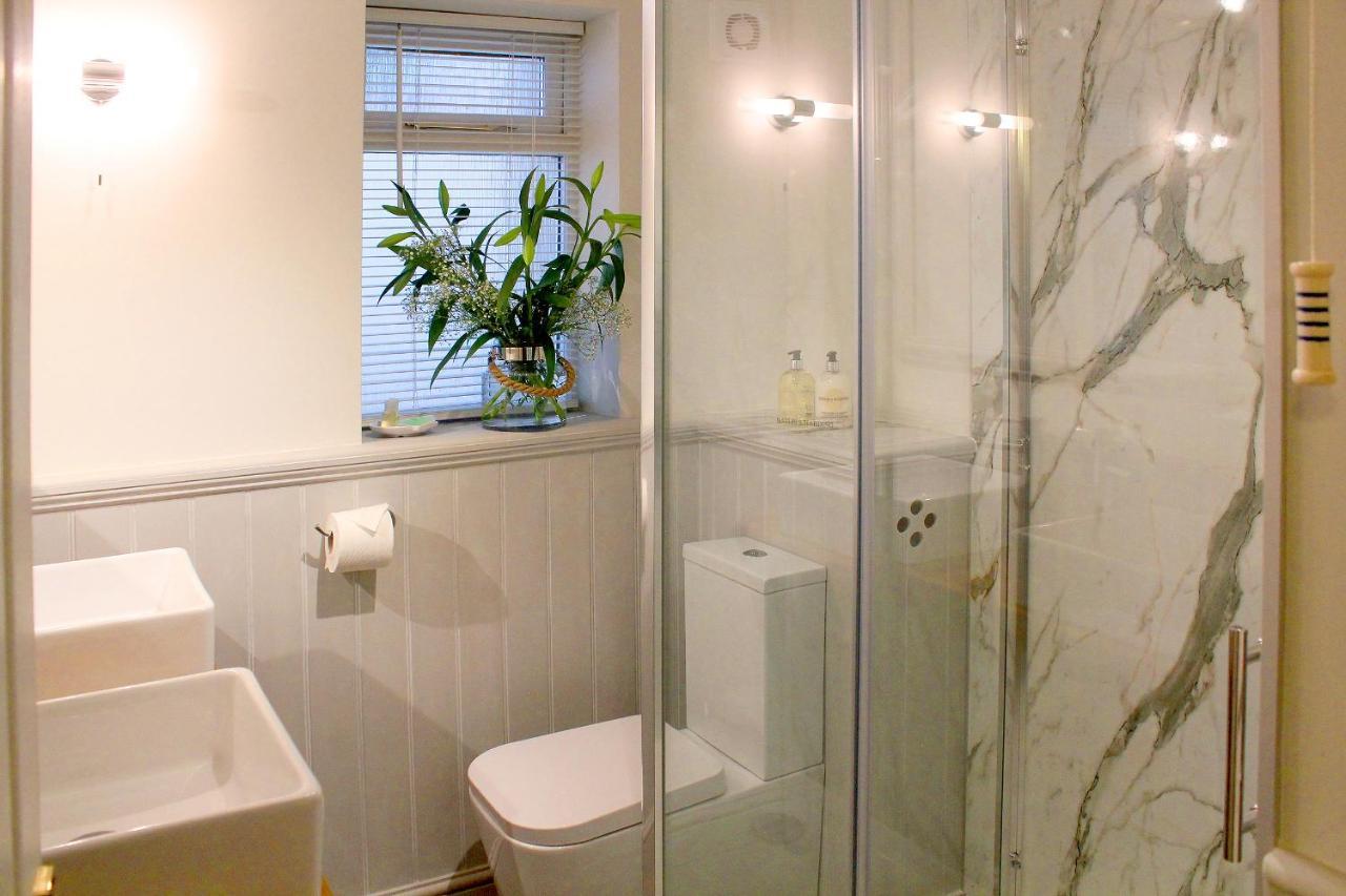 Beautiful Seaside One Bedroom Apartment Shaldon Exterior foto